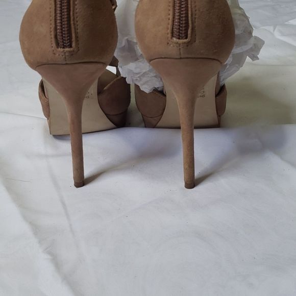 BAKERS Shoes - Picture 3 of 8